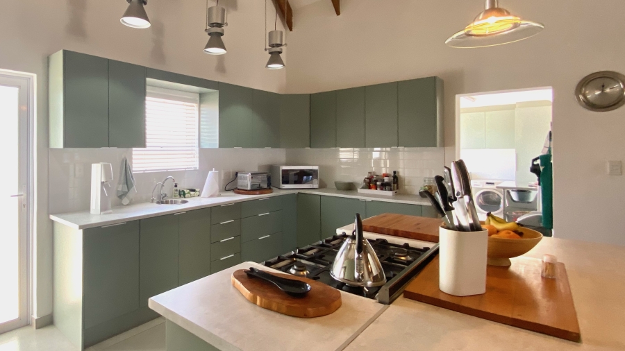 3 Bedroom Property for Sale in Dwarskersbos Western Cape